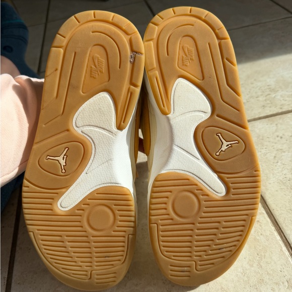 Jordan sneakers - Picture 5 of 6